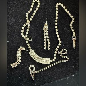 3 piece‎ Vintage Rhinestone necklace Earrings and bracelet Set.